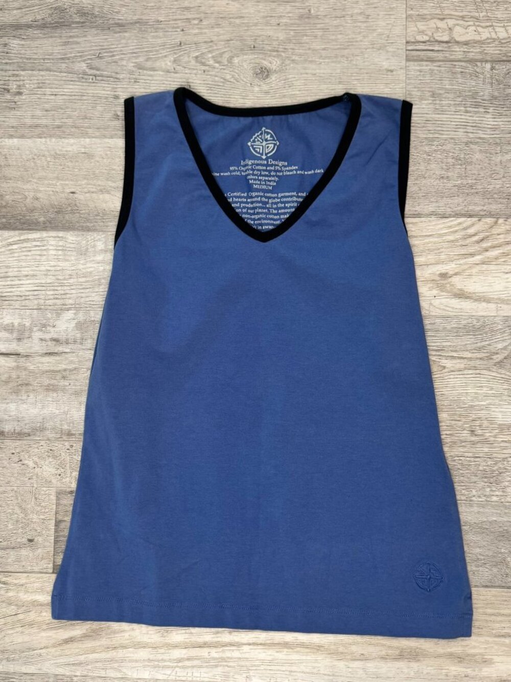 Indigenous Designs blue organic cotton V-neck tank size medium F23